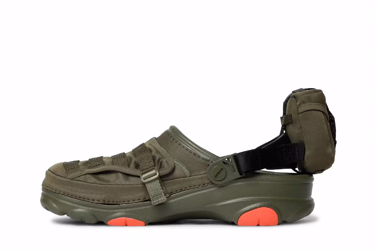 BEAMS x Crocs Classic All-Terrain Military Clog Army Green, view 4