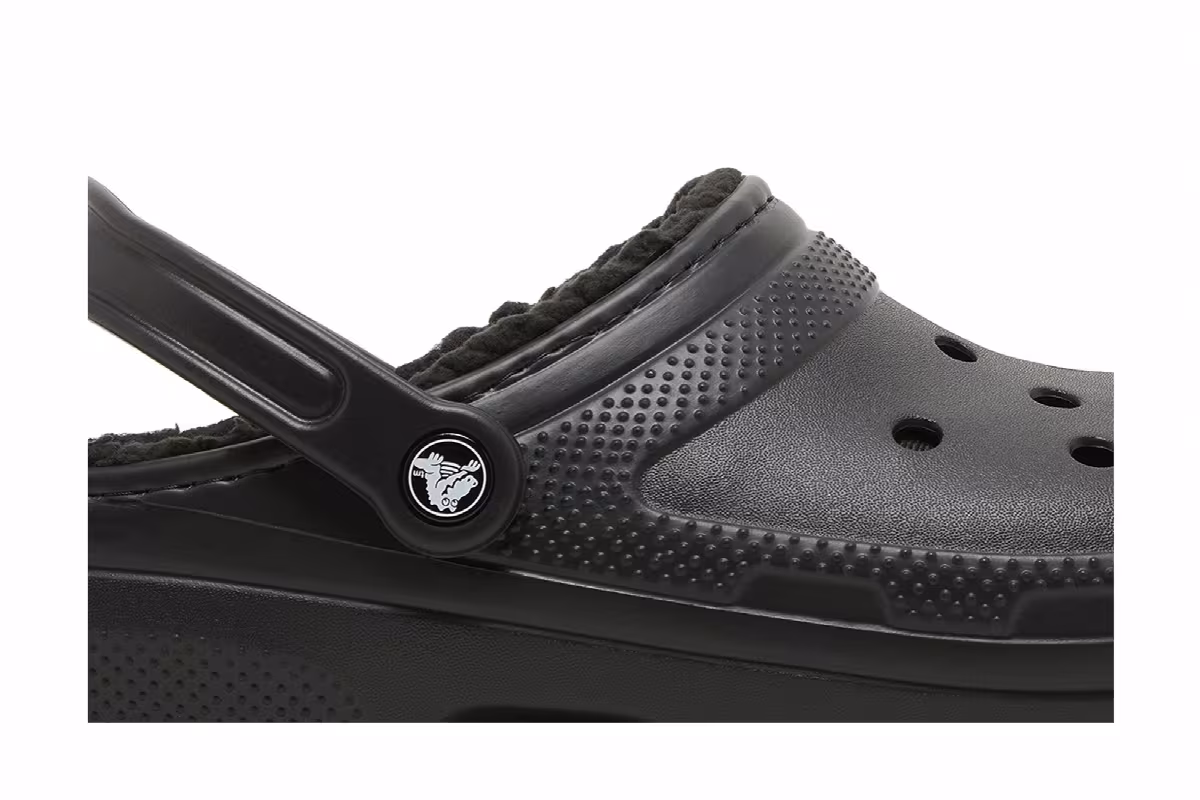 Crocs Classic Lined Clog Black, view 3