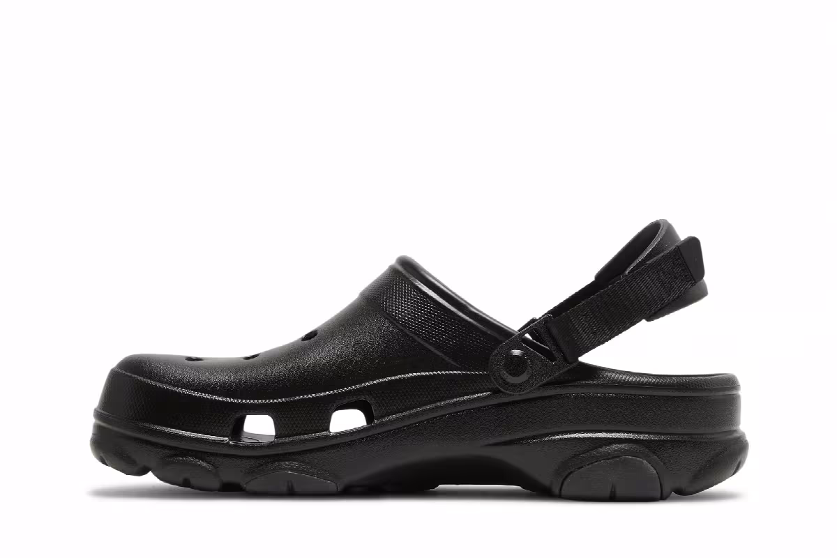 Pleasures x Crocs All-Terrain Clog Black, view 4