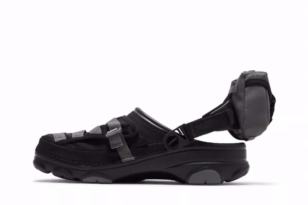 BEAMS x Crocs Classic All-Terrain Military Clog Black, view 4