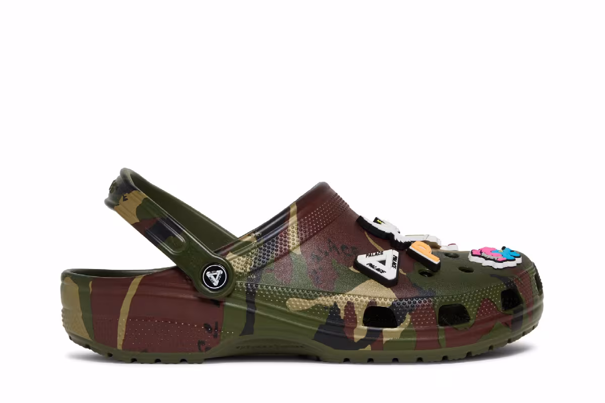 Palace x Crocs Classic Clog Jungle Camo, view 2