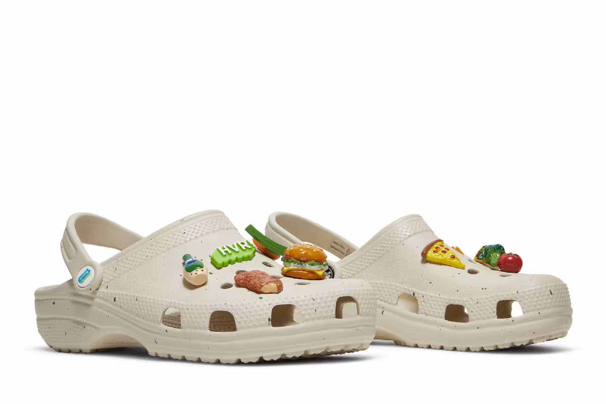 Hidden Valley Ranch x Crocs Classic Clog White, view 9