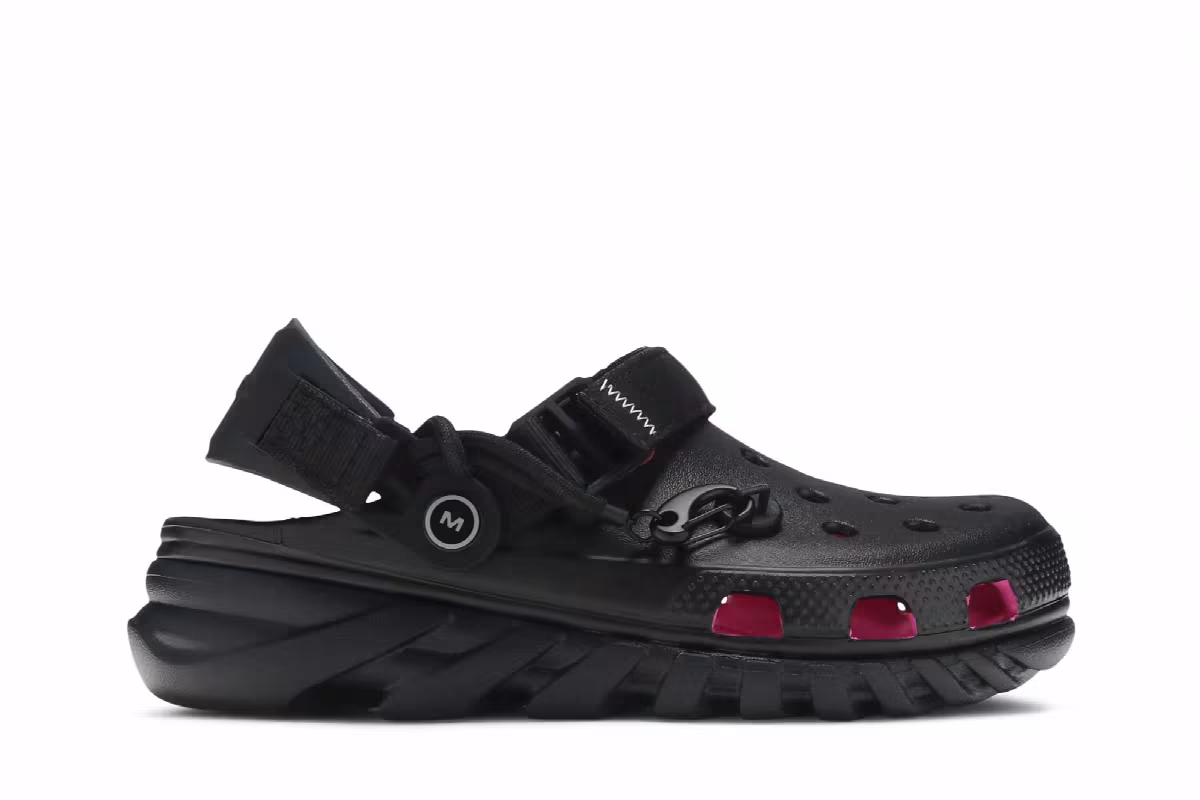 Post Malone x Crocs Duet Max Clog Black, view 2