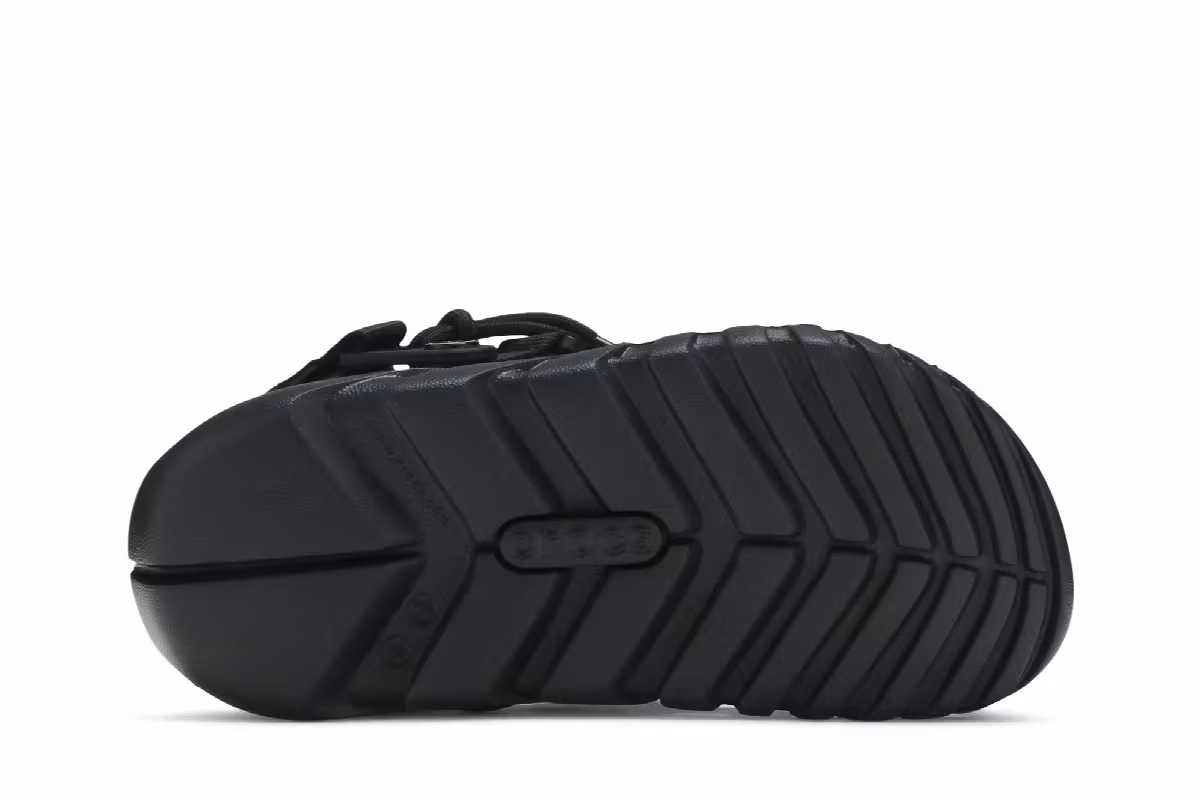 Post Malone x Crocs Duet Max Clog Black, view 5