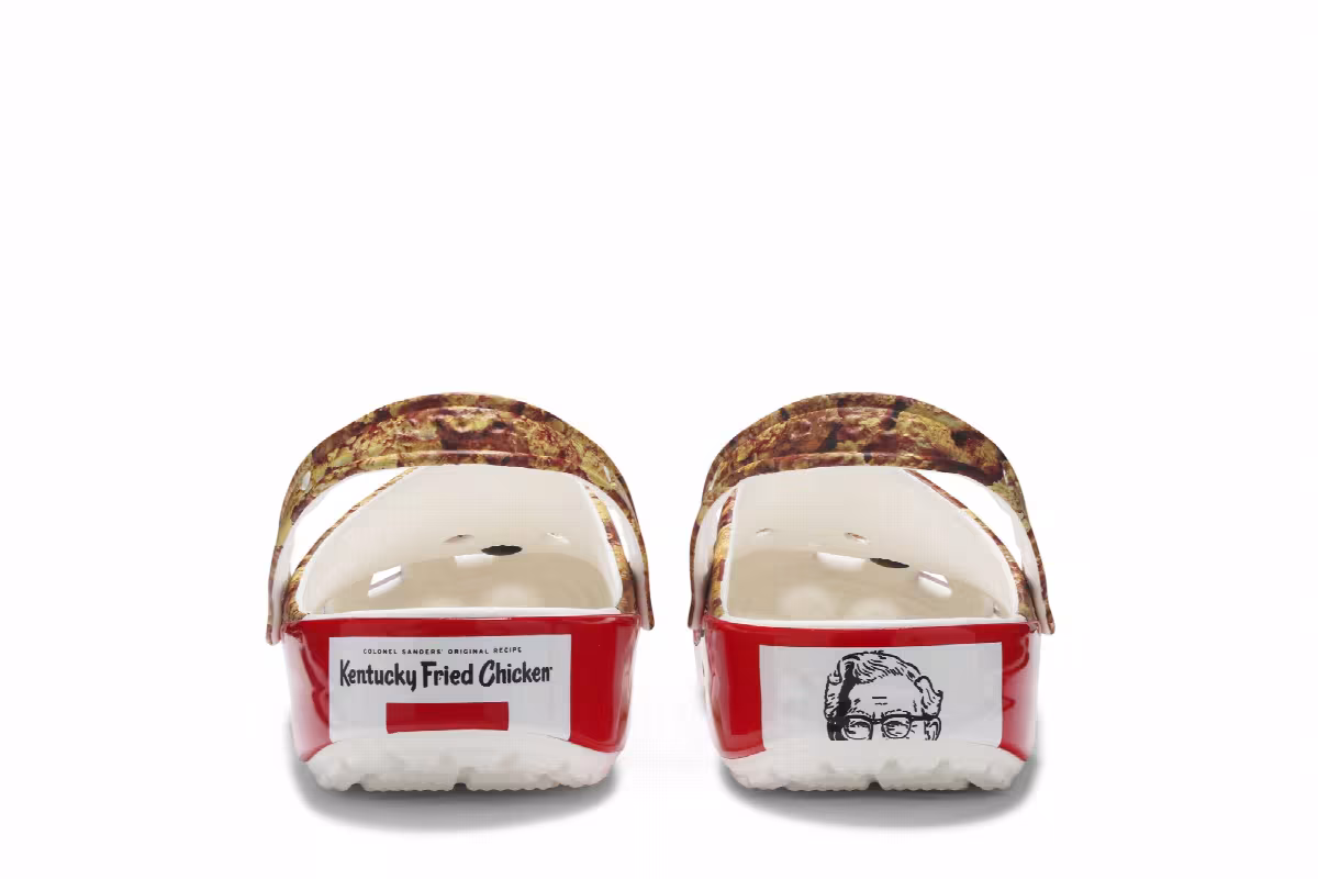 KFC x Crocs Classic Clog Fried Chicken Print, view 7