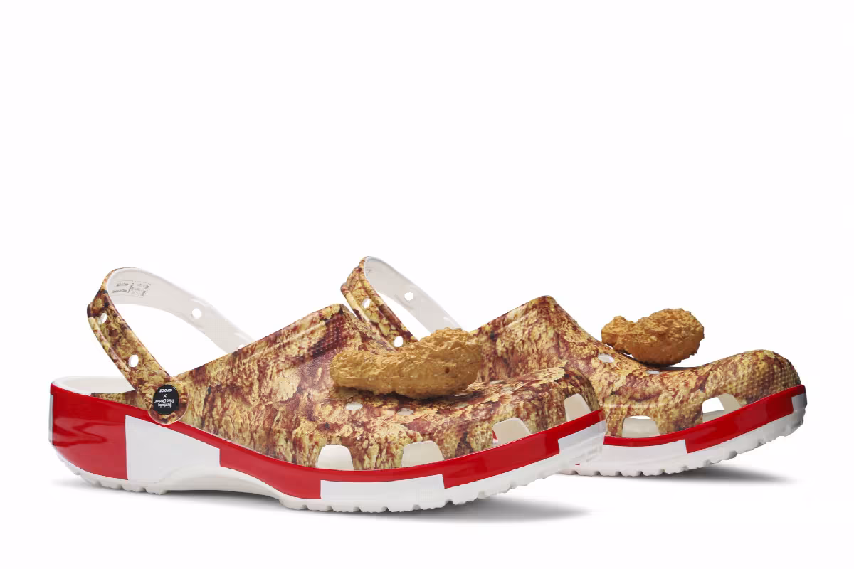 KFC x Crocs Classic Clog Fried Chicken Print, view 9