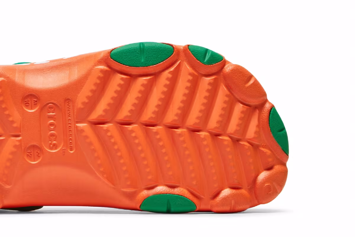 Anwar Carrots x Crocs Clog Orange, view 6