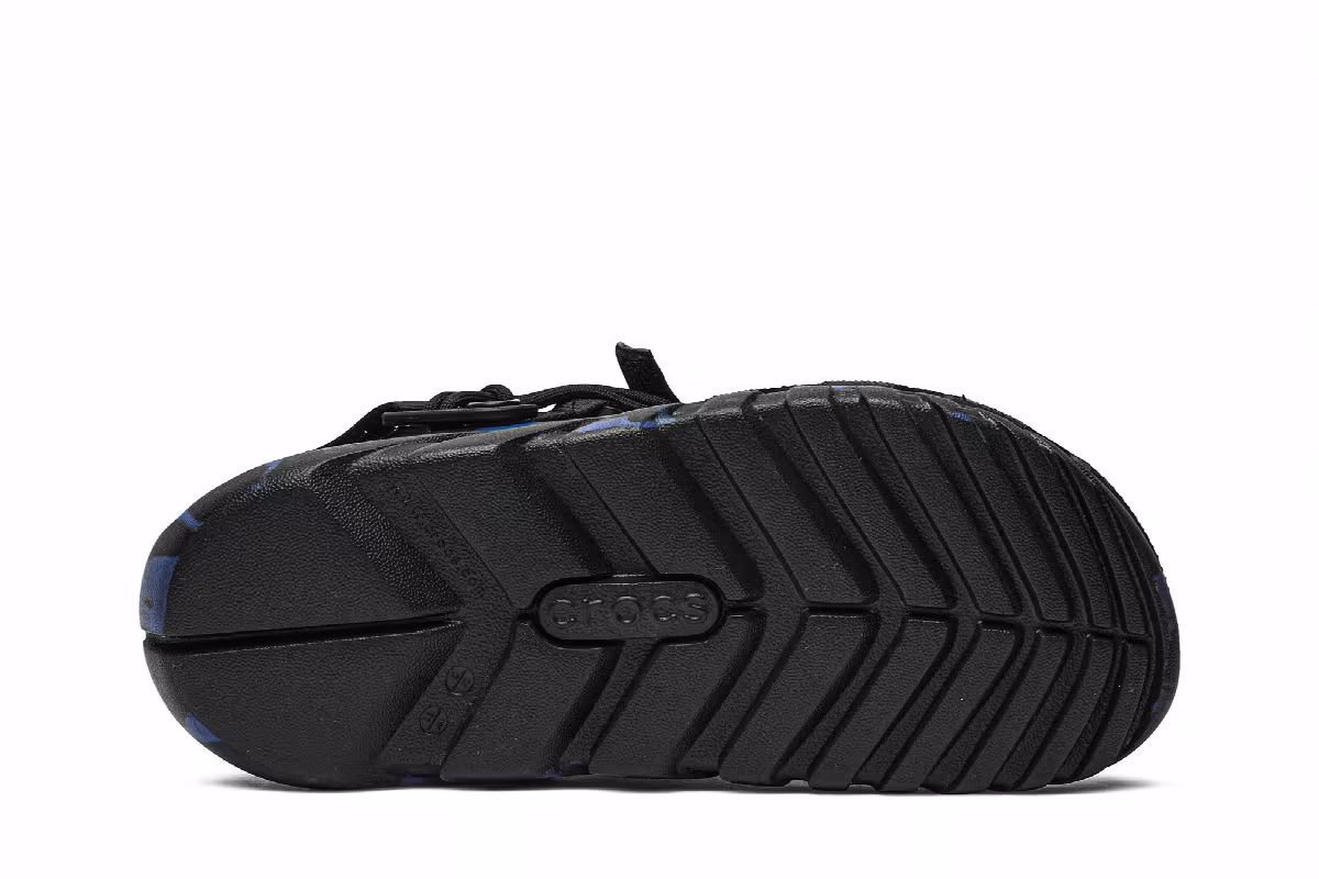 Post Malone x Crocs Duet Max Clog Blue Camo, view 5