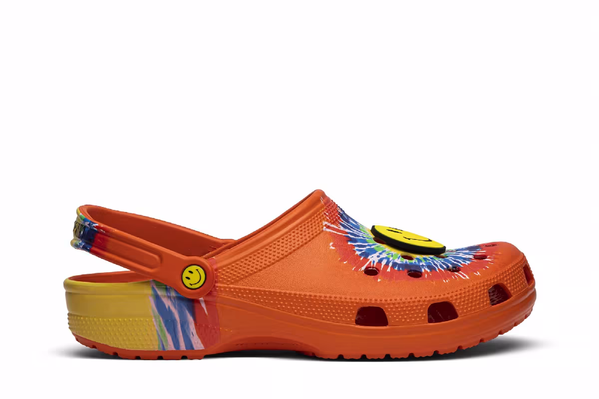 Chinatown Market x Crocs Clog Tie Dye Smiley, view 2