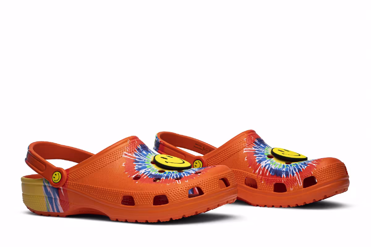 Chinatown Market x Crocs Clog Tie Dye Smiley, view 9