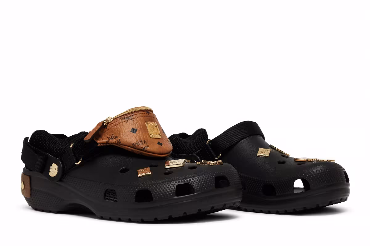 Crocs MCM x Classic Clog Mini Fanny Pack - Black, view 9