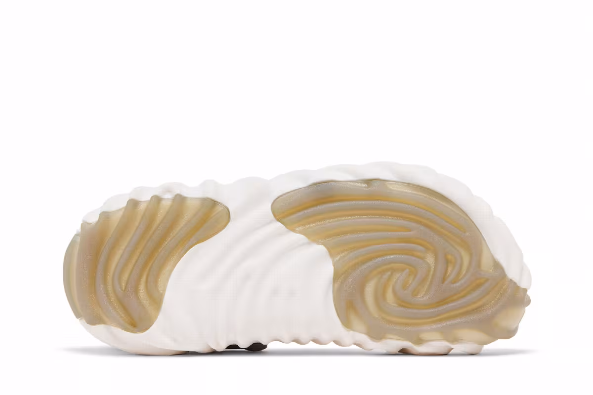 Salehe Bembury x Crocs Pollex Clog White, view 5