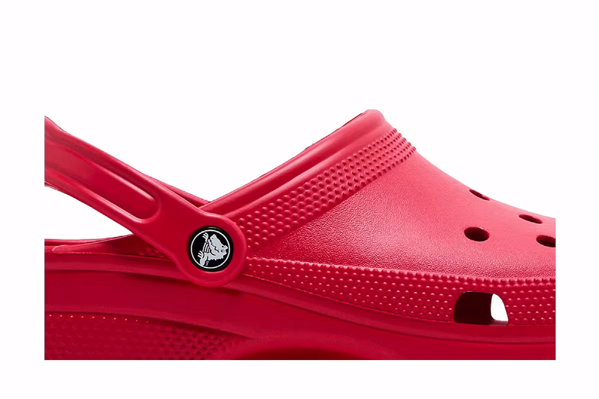 Crocs Classic Clog Varsity Red, view 3