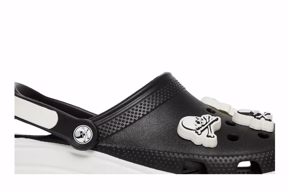 Mastermind Japan x Crocs Classic Clog Black White, view 3