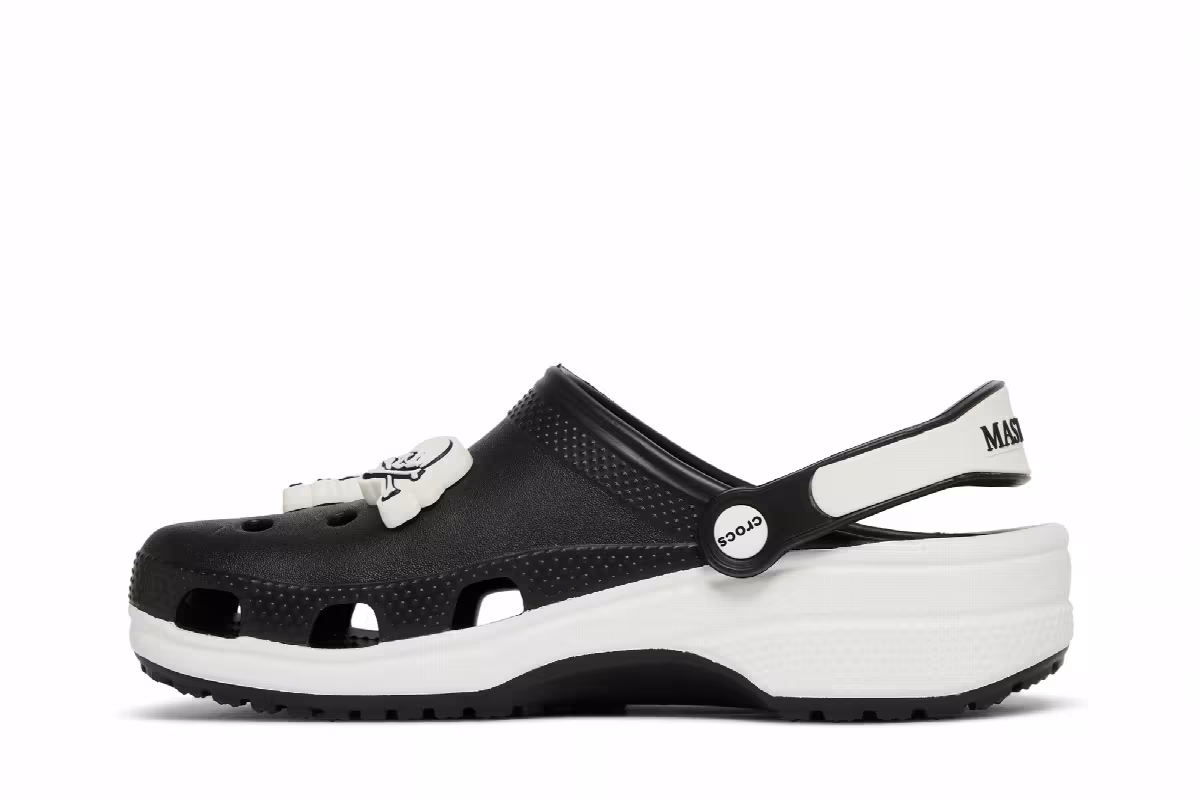 Mastermind Japan x Crocs Classic Clog Black White, view 4