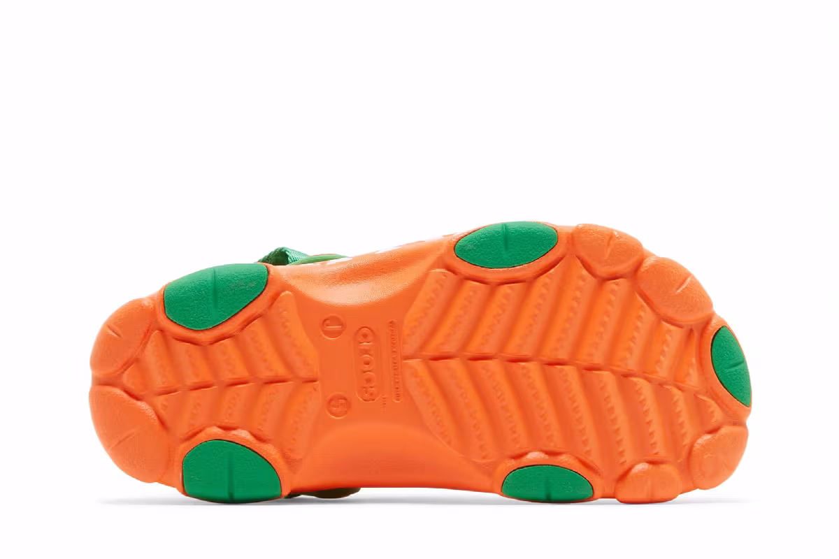 Anwar Carrots x Crocs Clog Kids Orange, view 5