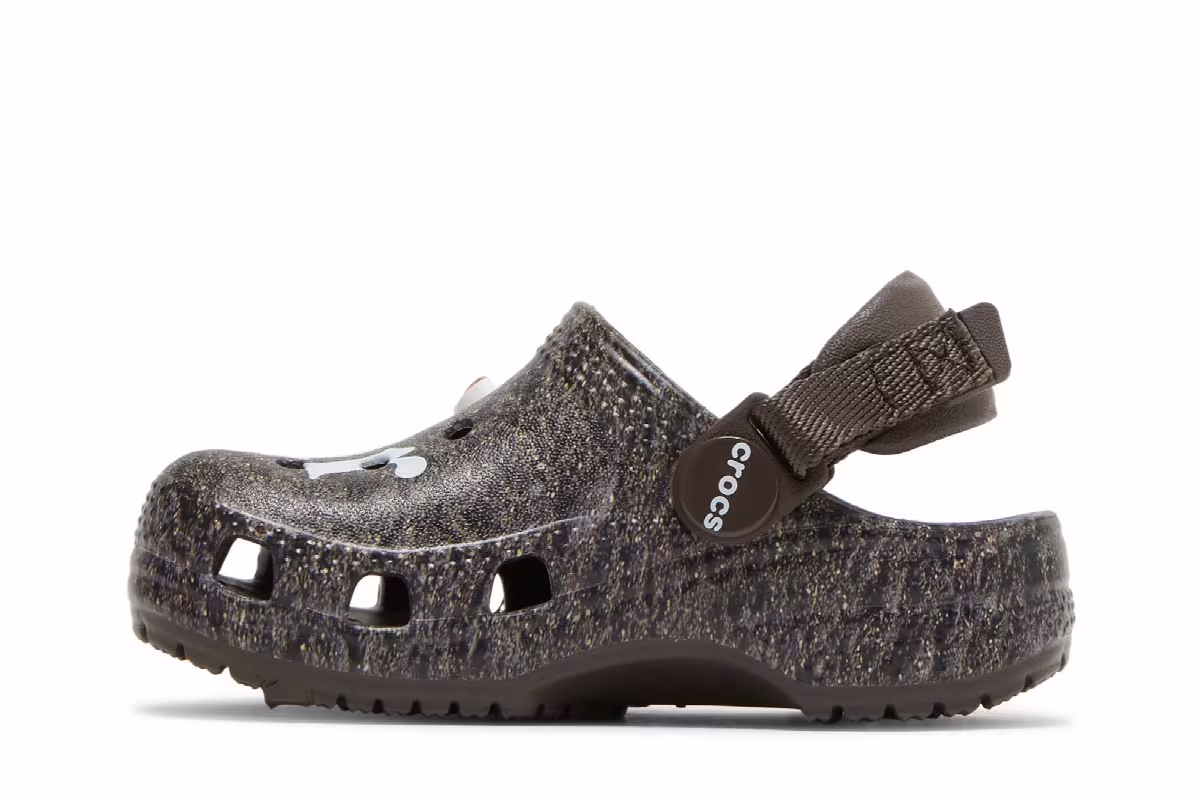 Anwar Carrots x Crocs Clog Kids Soil - Espresso, view 4