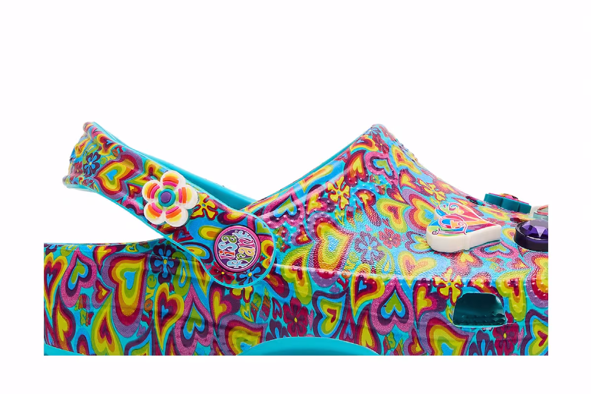 Lisa Frank x Crocs Classic Clog Kids Digital Aqua Multi Hearts, view 3