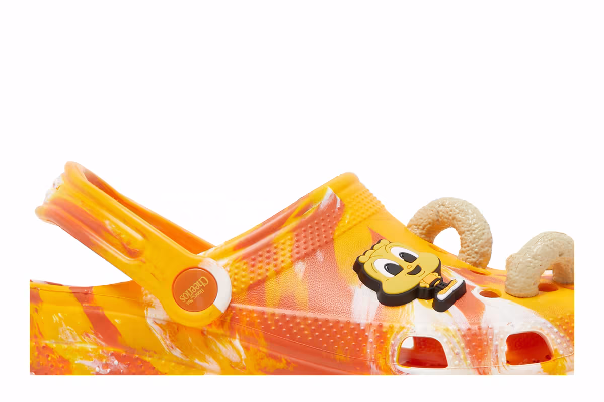 Honey Nut Cheerios x Crocs Classic Clog Kids Rise N’ Style, view 3