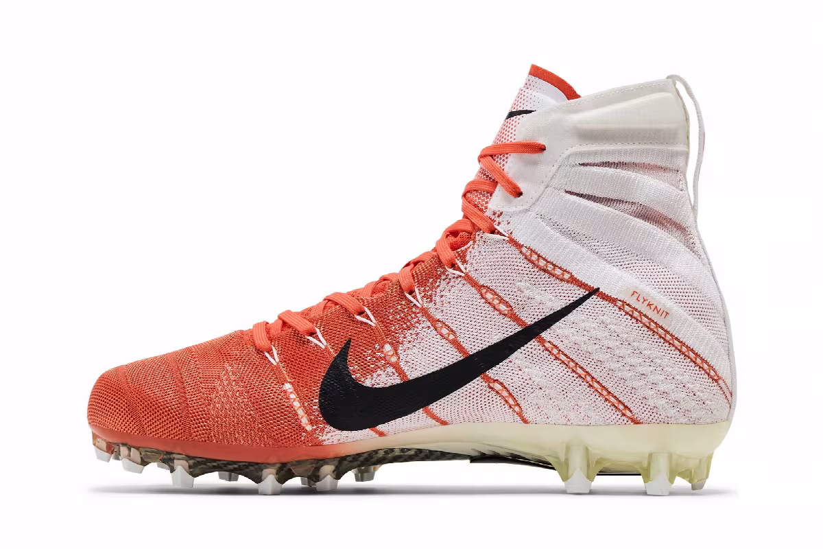Nike Vapor Untouchable 3 Elite Flyknit White Crimson, view 4