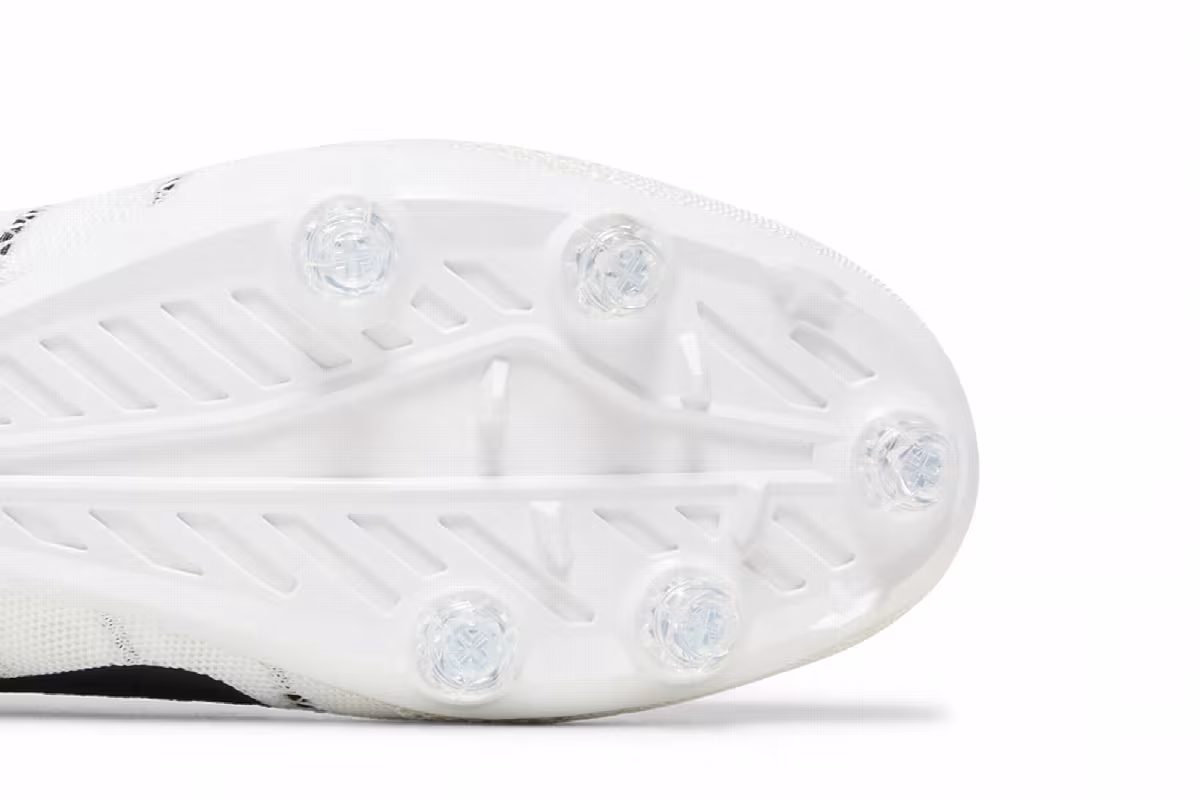 Nike Vapor Untouchable 3 Elite Flyknit White Black, view 6