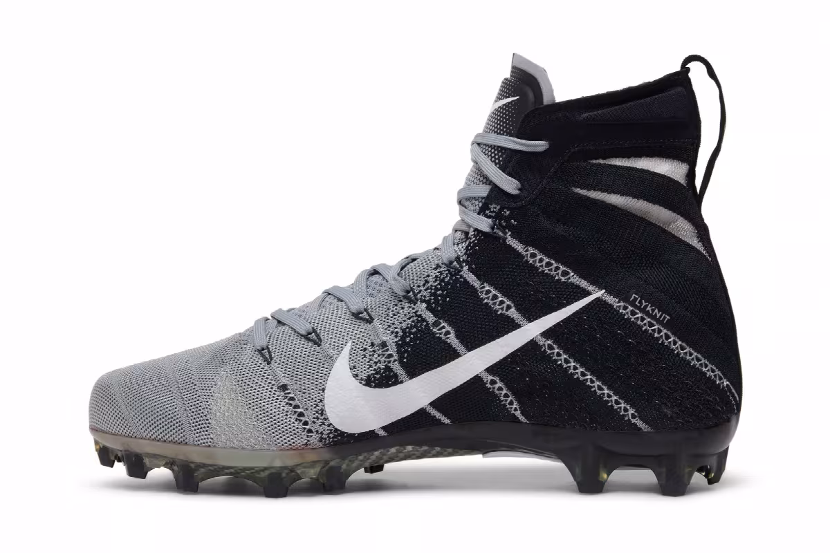 Nike Vapor Untouchable 3 Elite Flyknit Black Matte Silver, view 4