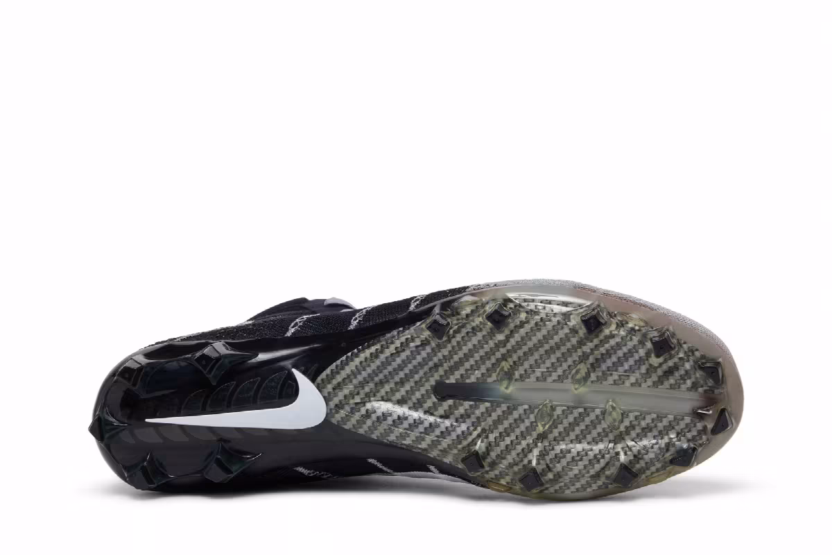 Nike Vapor Untouchable 3 Elite Flyknit Black Matte Silver, view 5