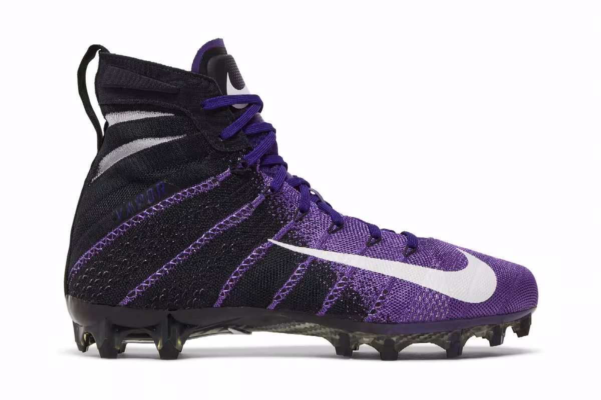 Nike Vapor Untouchable 3 Elite Flyknit New Orchid Black, view 2