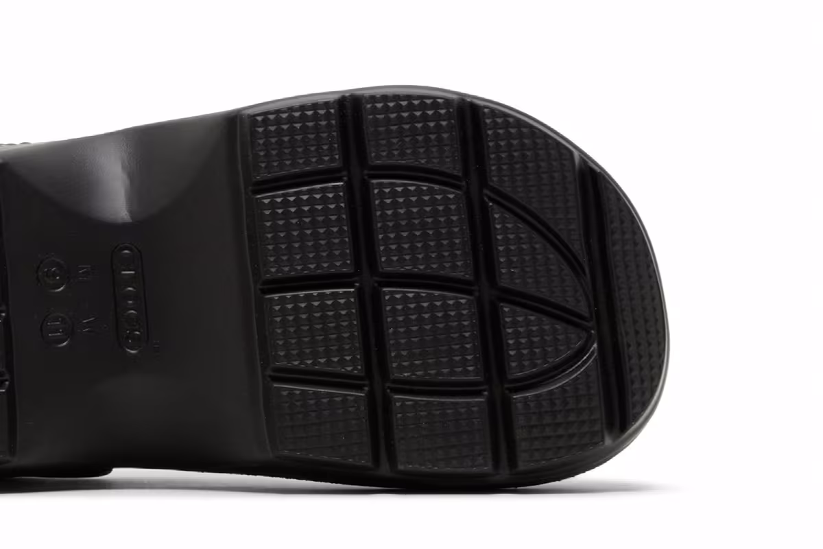Crocs Stomp Clog Black, view 6
