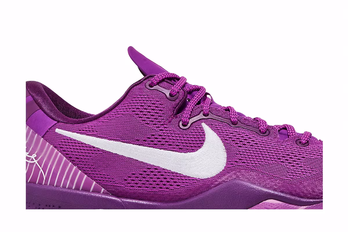 Nike Kobe 8 Protro EYBL, view 3