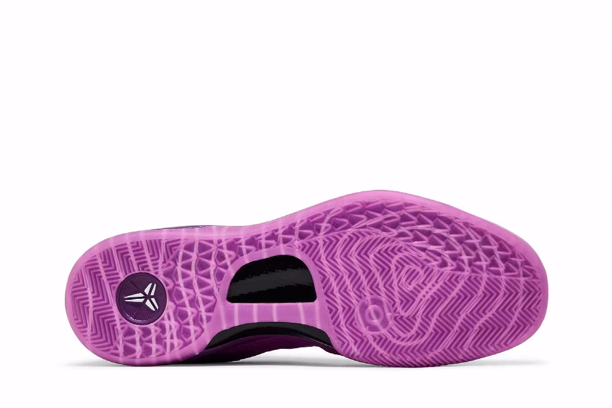 Nike Kobe 8 Protro EYBL, view 5