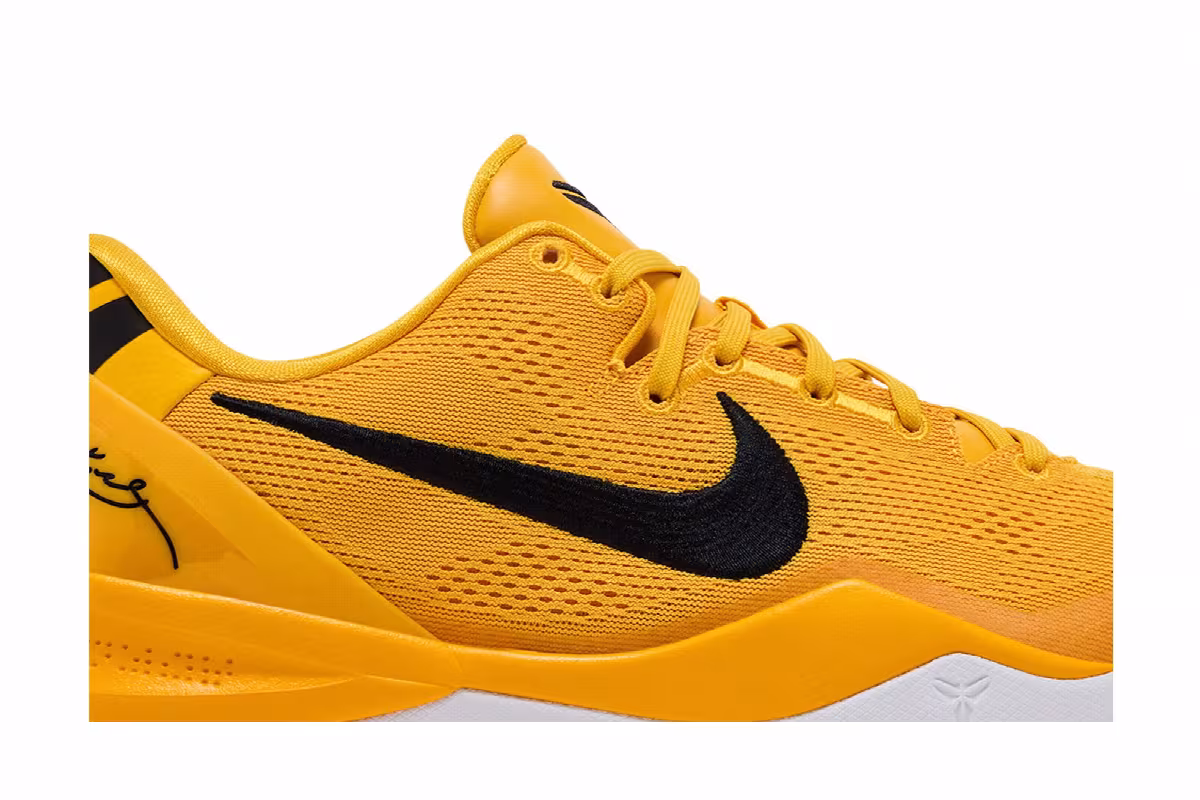 Nike Kobe 8 Protro TB Promo University Gold, view 3
