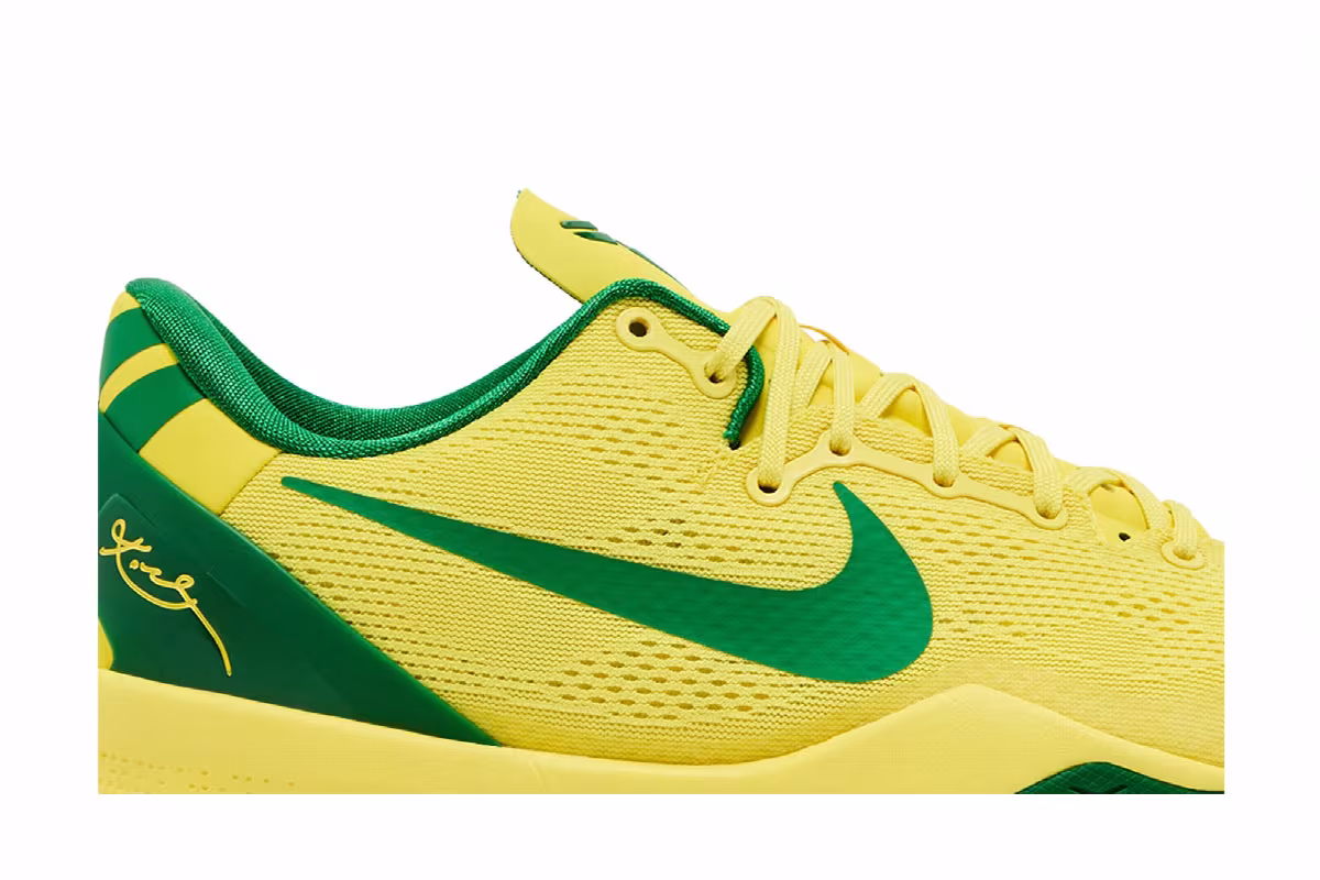 Nike Kobe 8 Protro Oregon Alternate, view 3