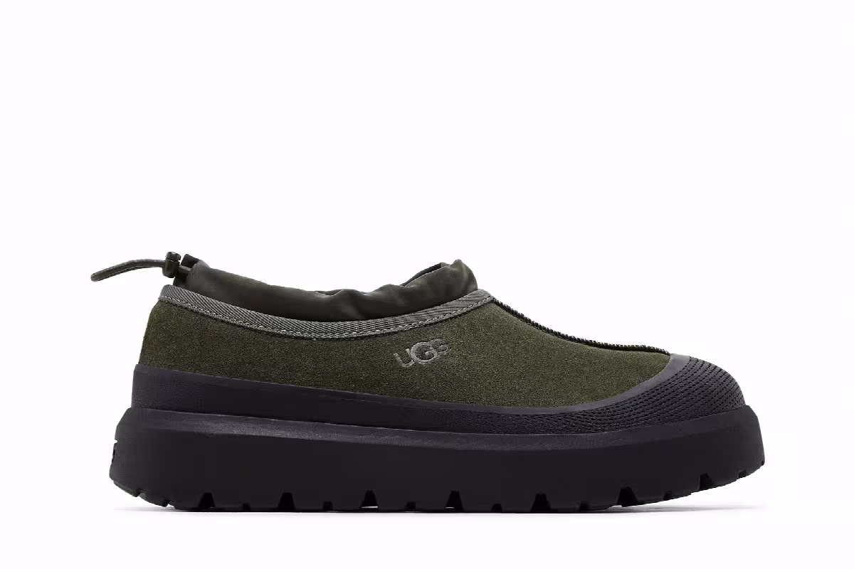 UGG Tasman Weather Hybrid Slipper Forest Night Black, view 2