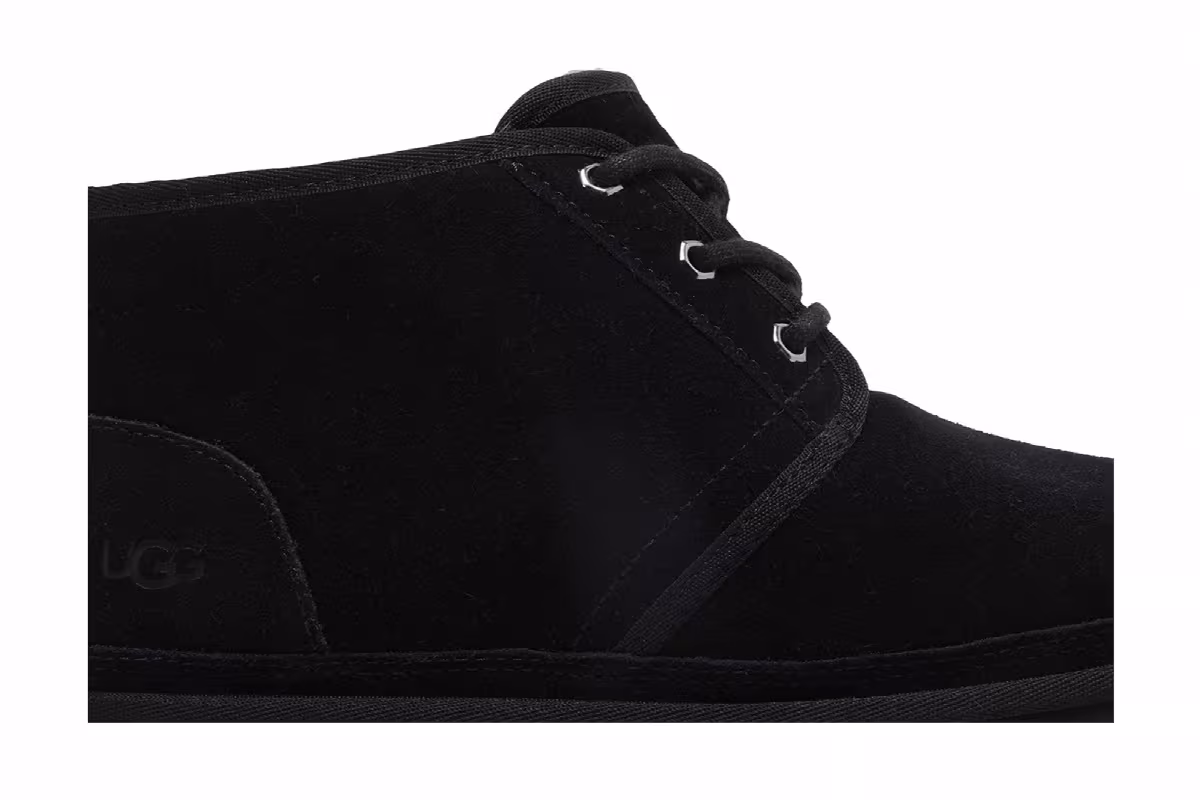 UGG Neumel Boot Black, view 3