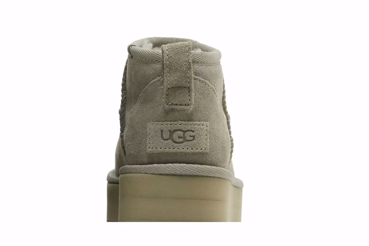 UGG Women's Classic Ultra Mini Platform Boot Shaded Clover, view 8