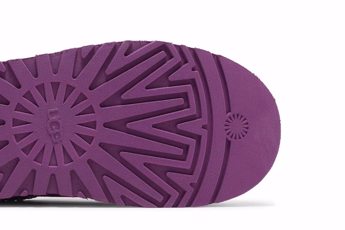 UGG Women's Tazz Slipper Mangosteen, view 6