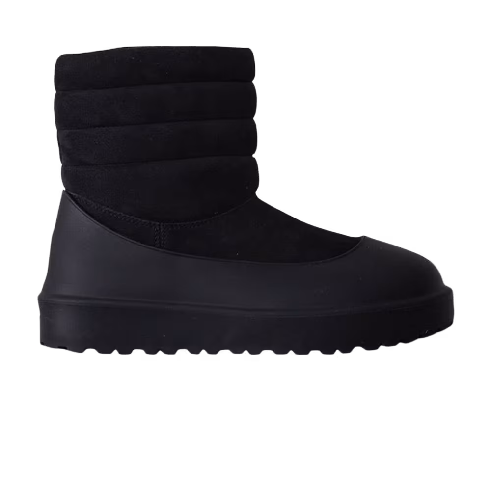 Stampd x UGG Classic Boot Black