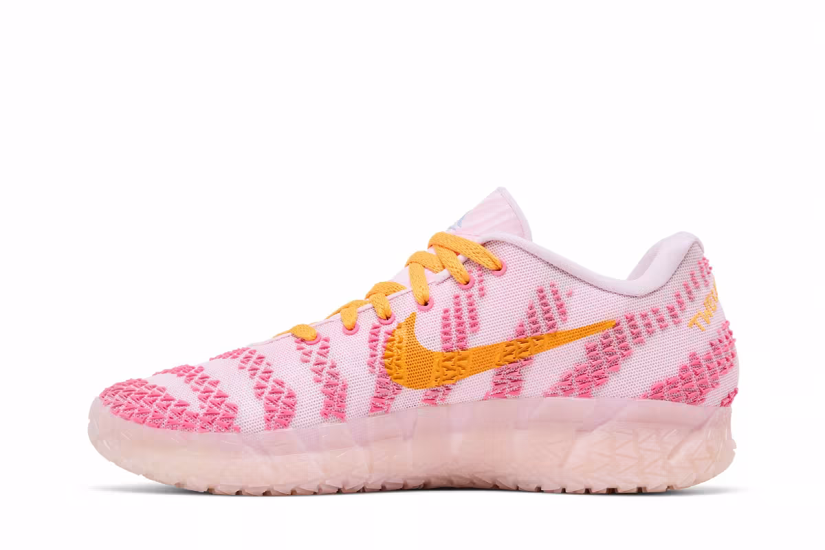 Nike Ja 3 EP Valentines Day, view 4