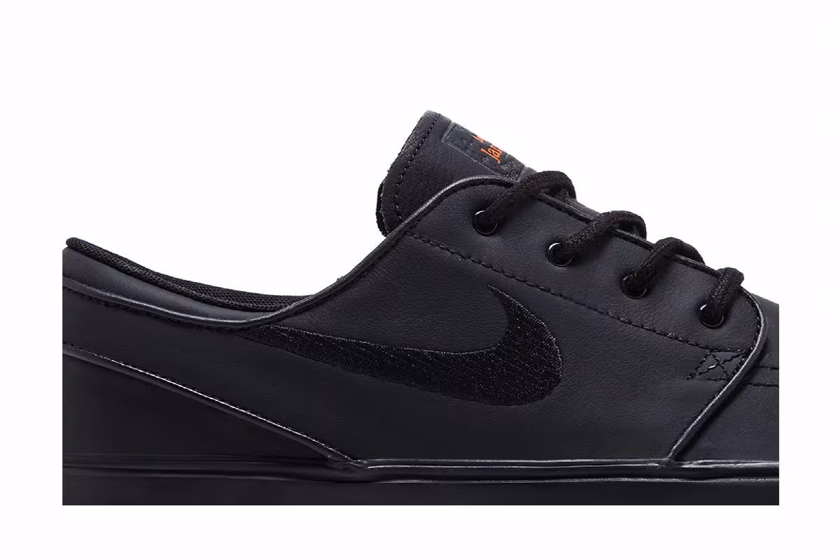Nike Zoom Stefan Janoski OG+ ISO SB Triple Black, view 3