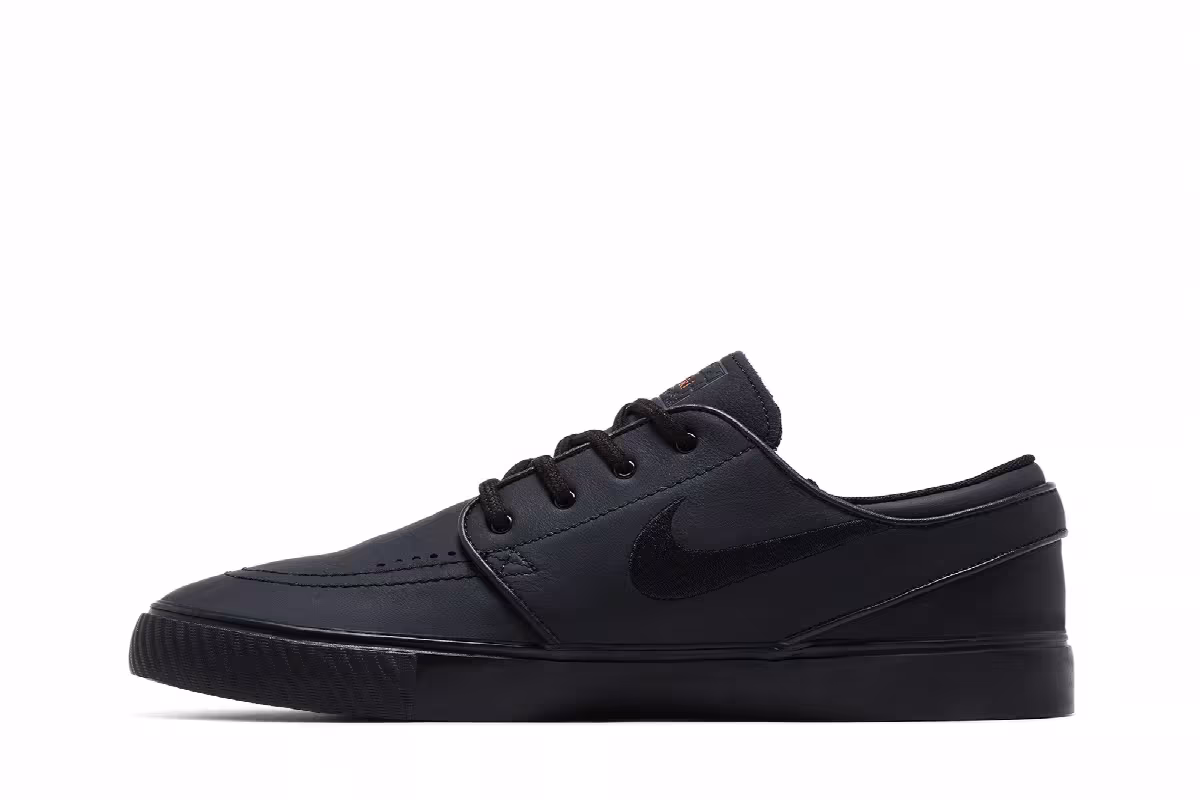 Nike Zoom Stefan Janoski OG+ ISO SB Triple Black, view 4