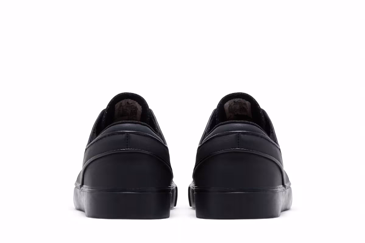 Nike Zoom Stefan Janoski OG+ ISO SB Triple Black, view 7