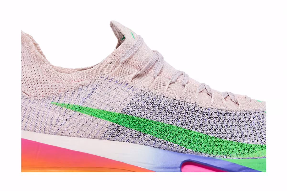 Eliud Kipchoge x Nike Air Zoom Alphafly NEXT% 3 No Human is Limited, view 3