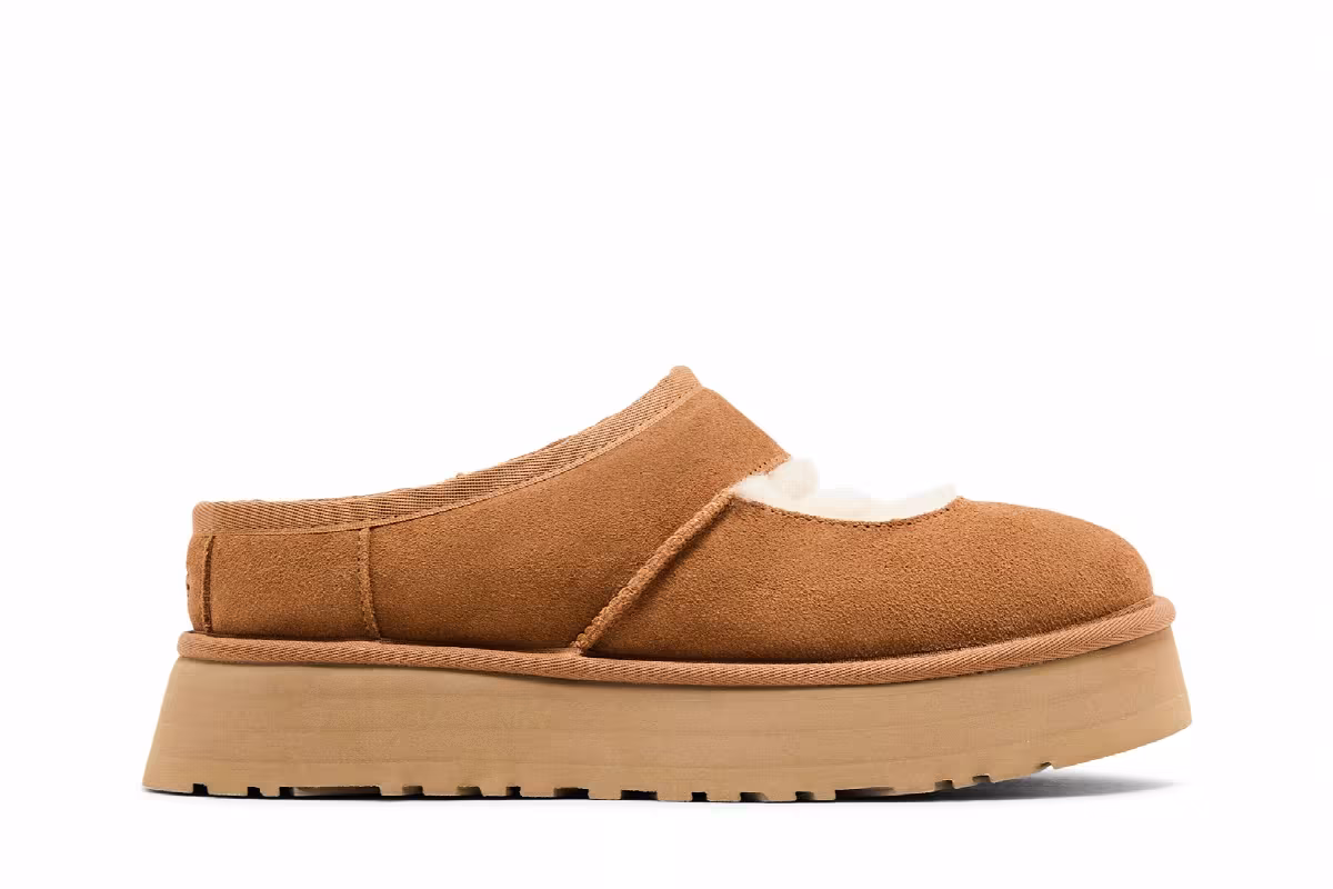 UGG Women's Bea Mary Jane Chestnut, view 2