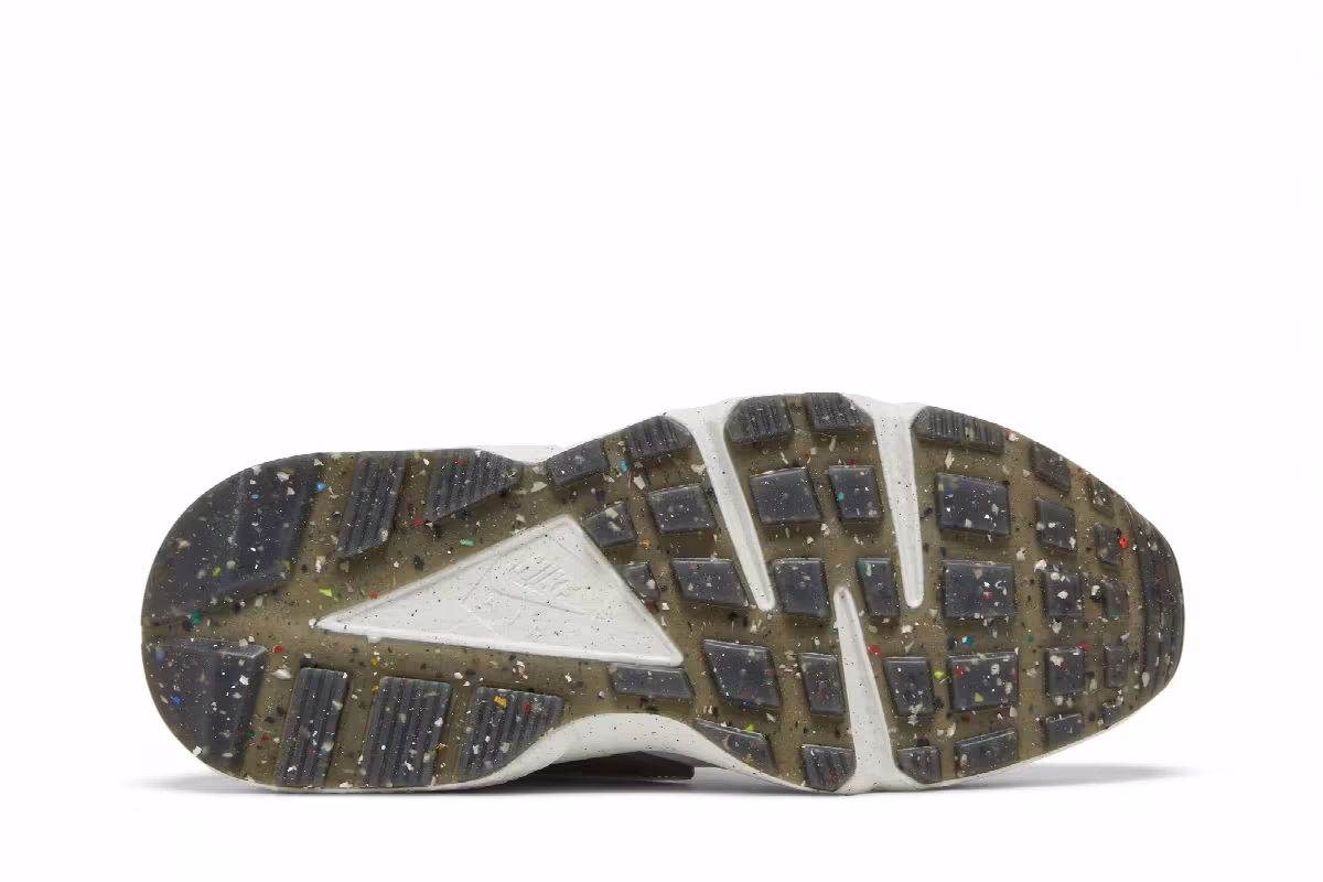 Nike Women's Air Huarache Crater Premium Phantom, view 5
