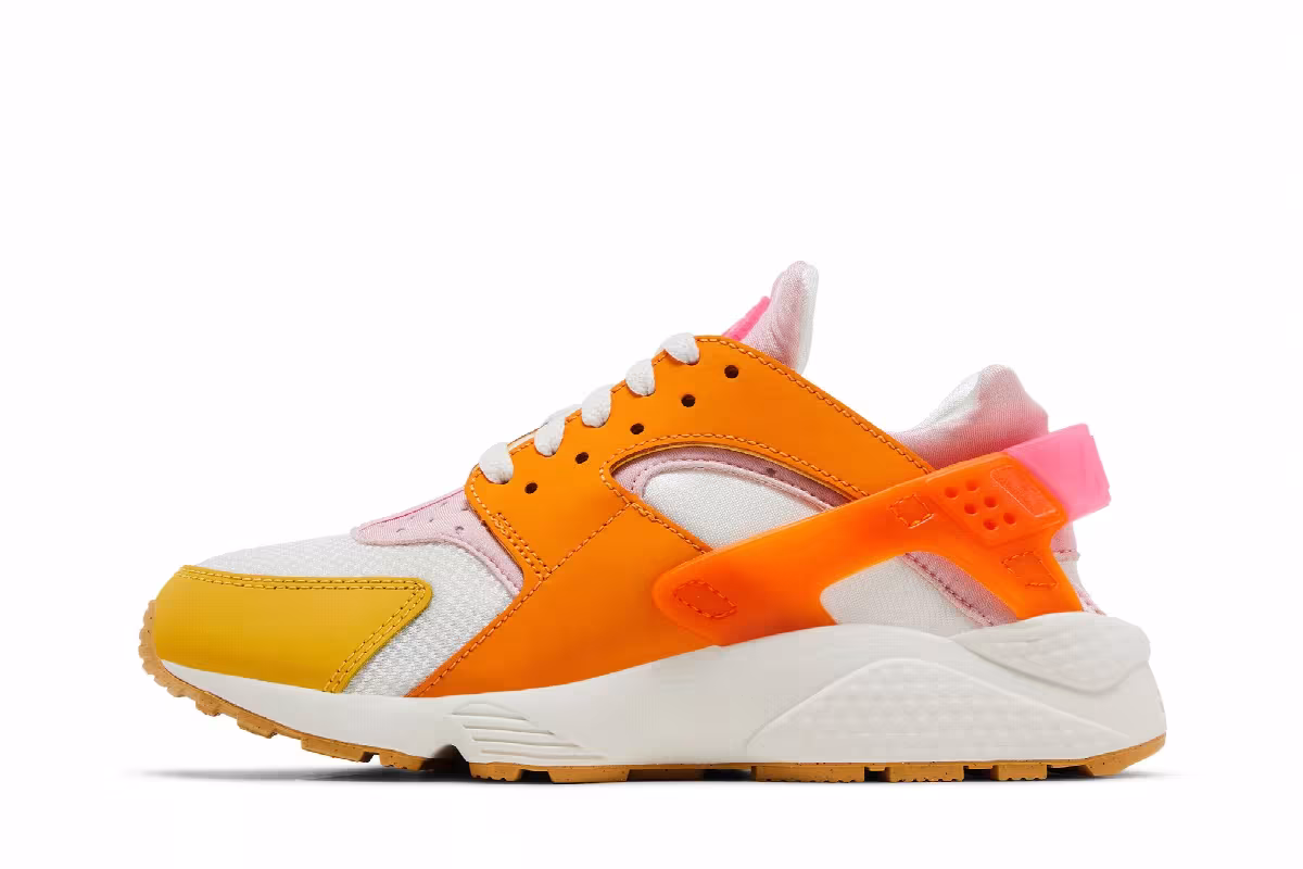 Nike Women's Air Huarache Solar Flare Soft Pink, view 4
