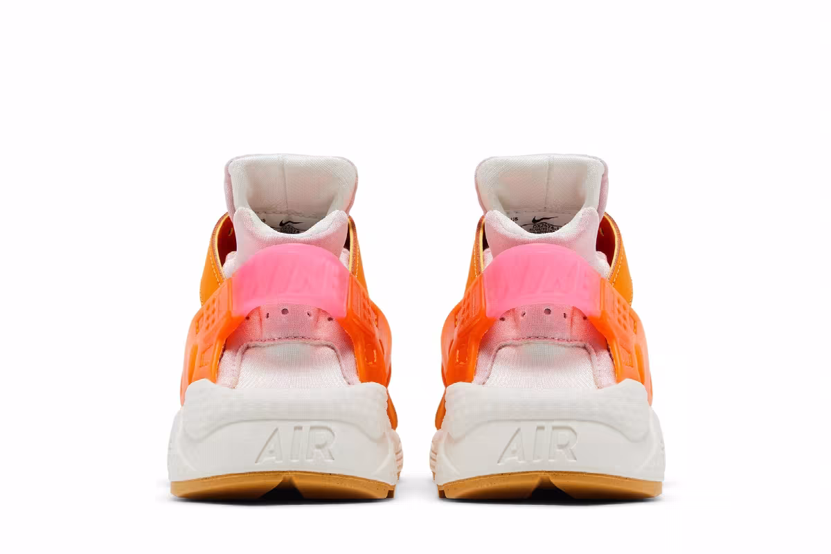 Nike Women's Air Huarache Solar Flare Soft Pink, view 7