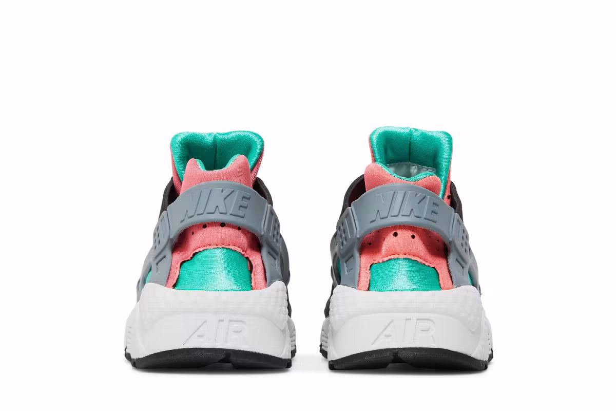 Nike Women's Air Huarache Run, view 7