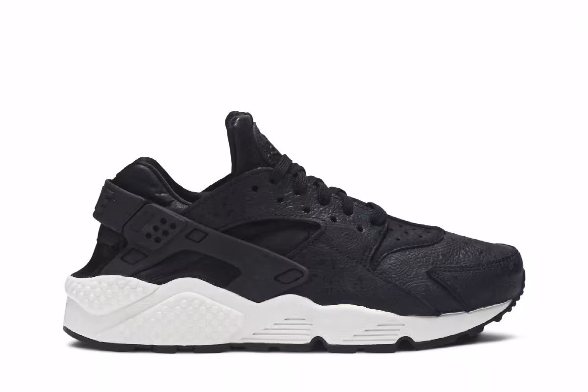 Nike Women's Air Huarache Run Premium Black, view 2
