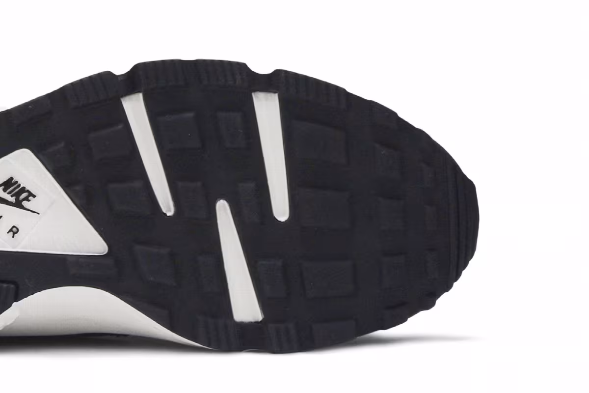 Nike Women's Air Huarache Run Premium Black, view 6